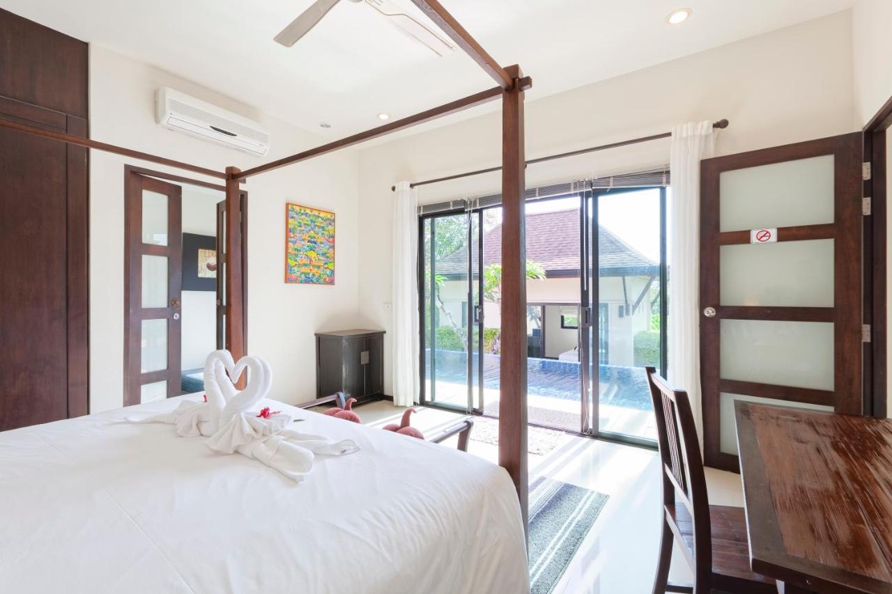 Foxtail Palm Villa Rawai Exterior foto